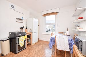 Kitchen- click for photo gallery